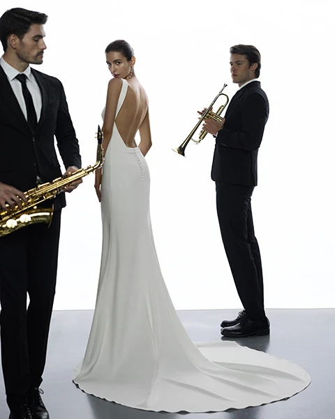 Vestidos de Espalda descubierta